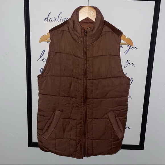 Thread & Supply Kensington Vest - Picture 8 of 12